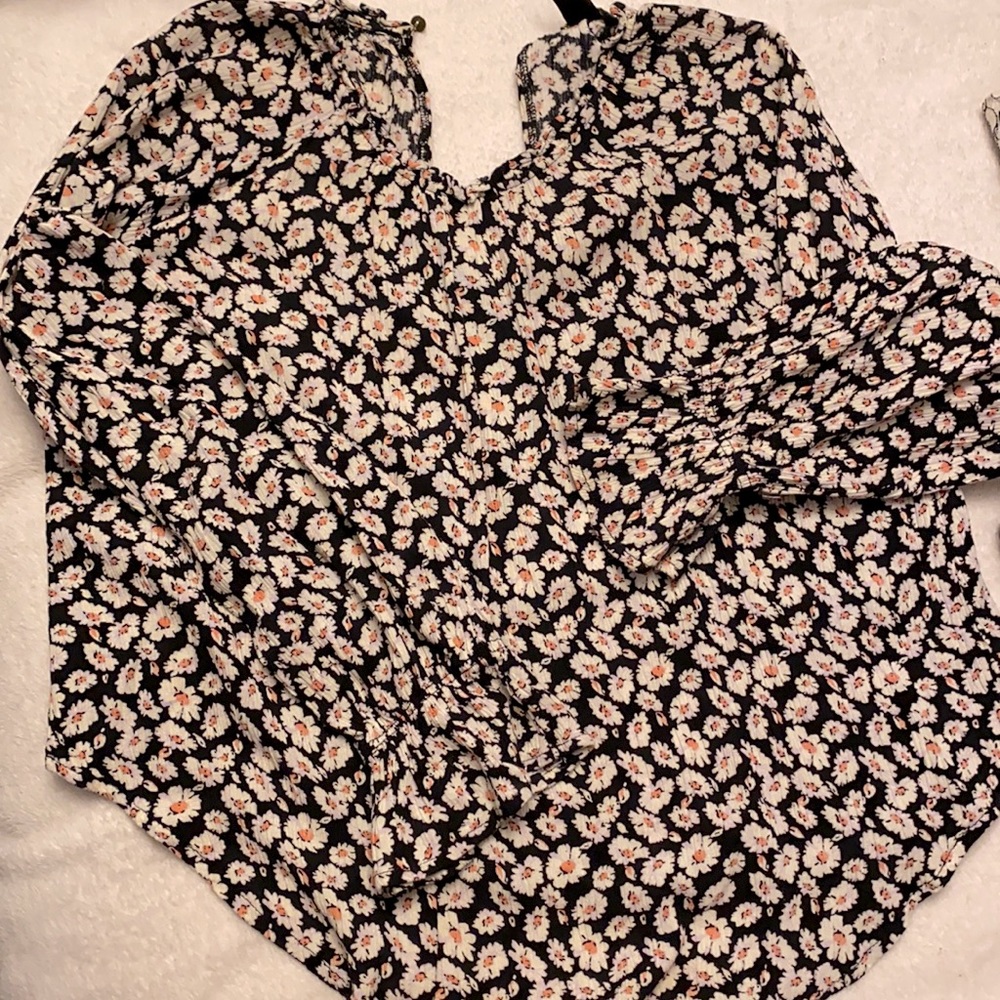 Forever 21 short top